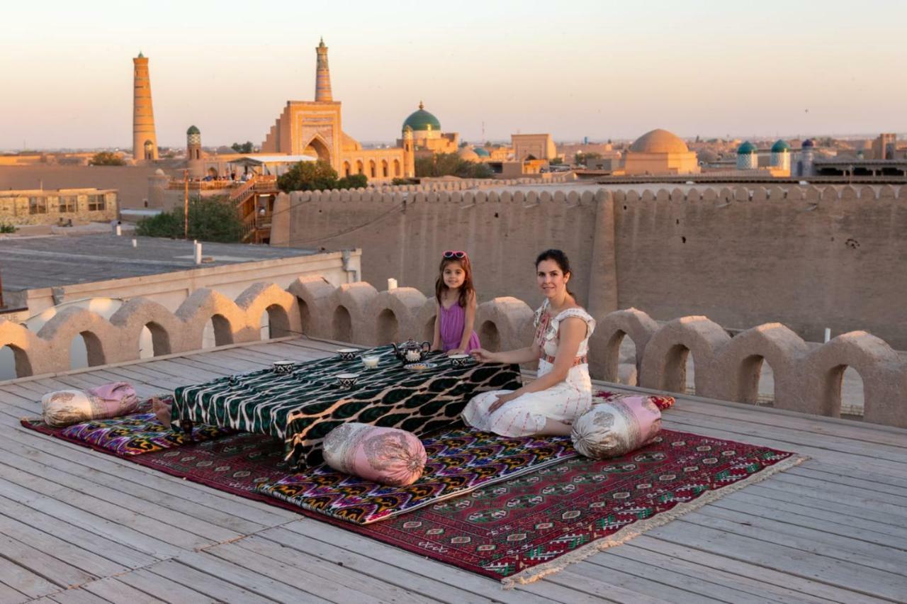 Meros B&B Khiva Exterior foto